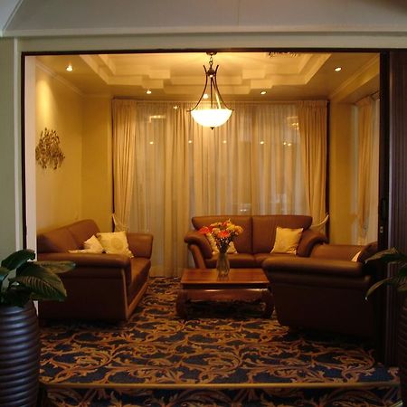 باراماريبو Ambassador Hotel & Casino المظهر الخارجي الصورة